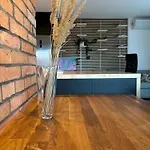 Premiere Apartment Bratislava - Private Parking